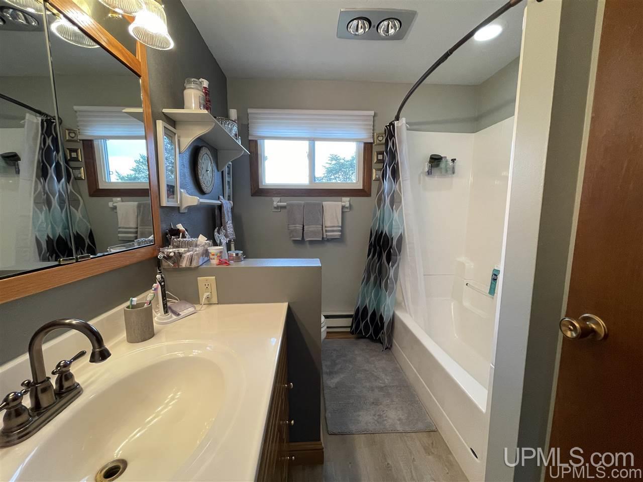 1109N Town Line Road Gulliver, MI 49840 - Photo 17 of 35