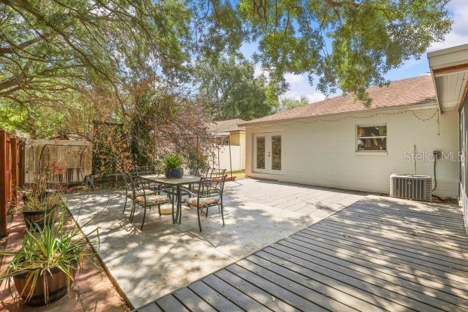 421 Benson Street Valrico, FL 33594 - Photo 38 of 52