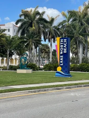 $1,700 | 502 North H Street, Unit 4, Lake Worth Beach, FL 33460