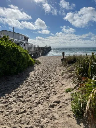 $1,700 | 502 North H Street, Unit 4, Lake Worth Beach, FL 33460