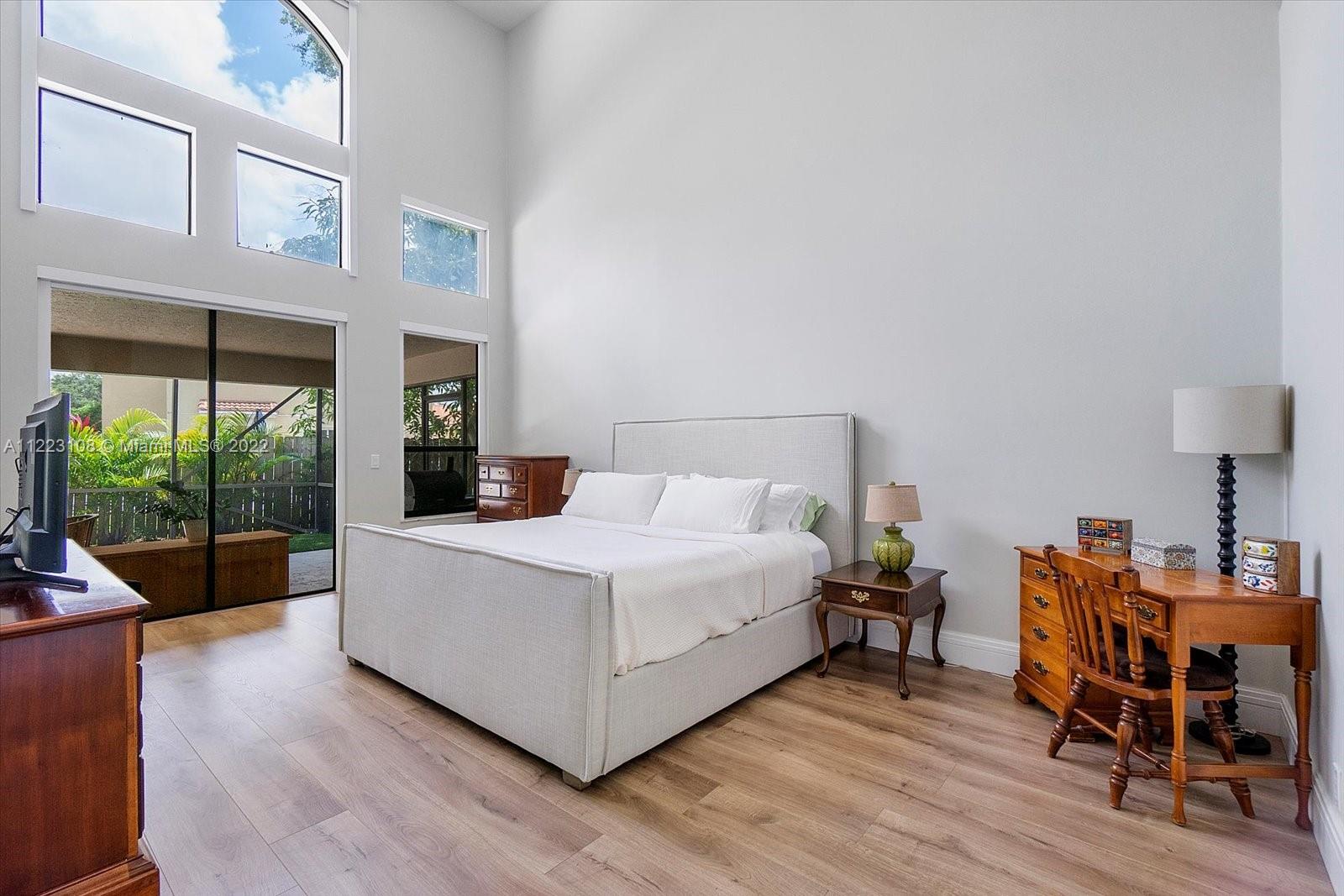 10022 Venezia Place Boca Raton, FL 33428 - Photo 12 of 63 Gallery Image 12
