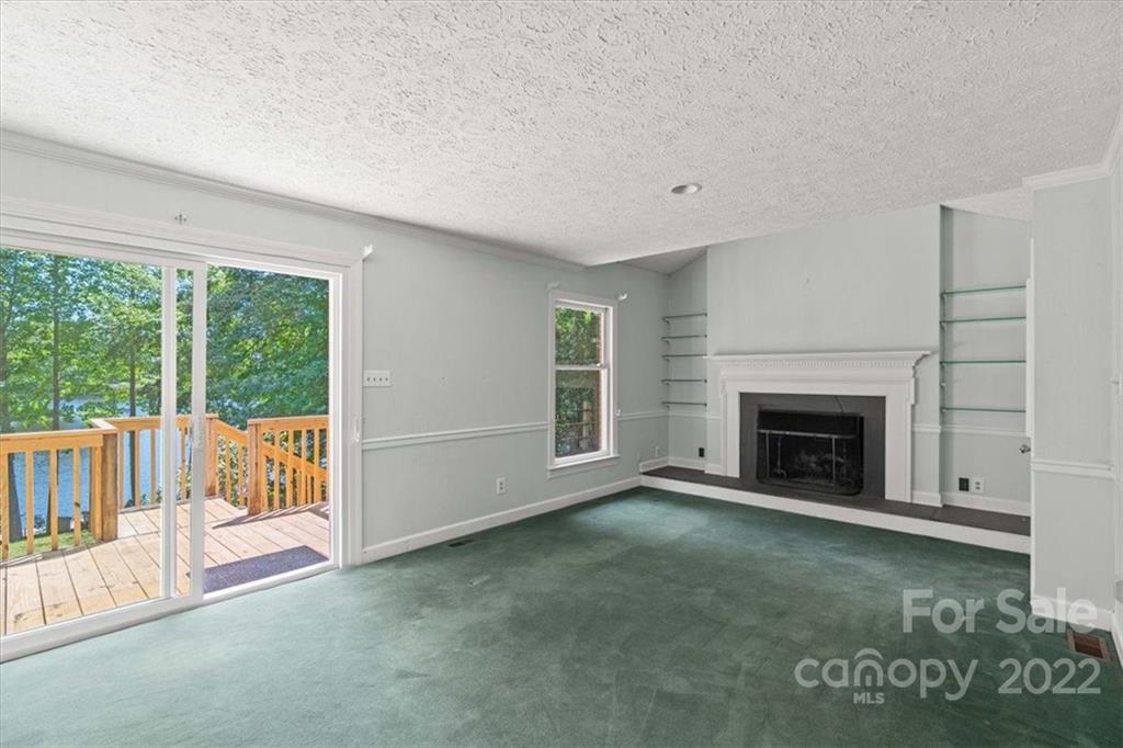 6034 Powder Point Drive Hickory, NC 28601 - Photo 11 of 47 Gallery Image 11