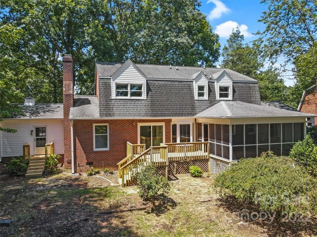 6034 Powder Point Drive Hickory, NC 28601 - Photo 32 of 47 Gallery Image 32