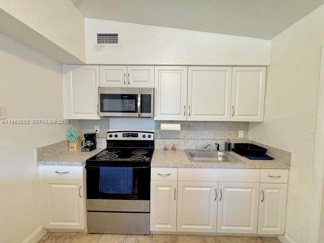 3296 William Avenue Miami, FL 33133 - Photo 6 of 21