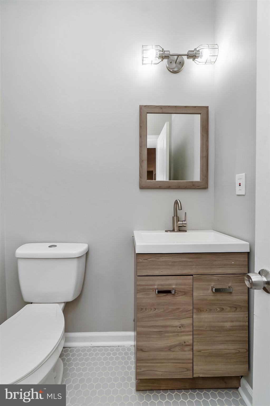 3400 Alto Road Baltimore, MD 21216 - Photo 14 of 53