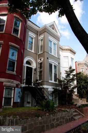 25 R Street Northwest Washington, DC 20001 - Photo 1 of 20 Exterior (Main)