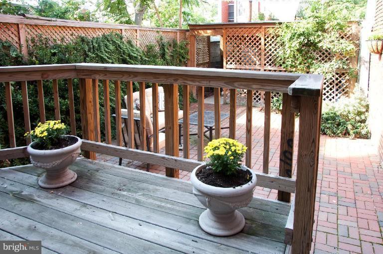 25 R Street Northwest Washington, DC 20001 - Photo 17 of 20 Deck