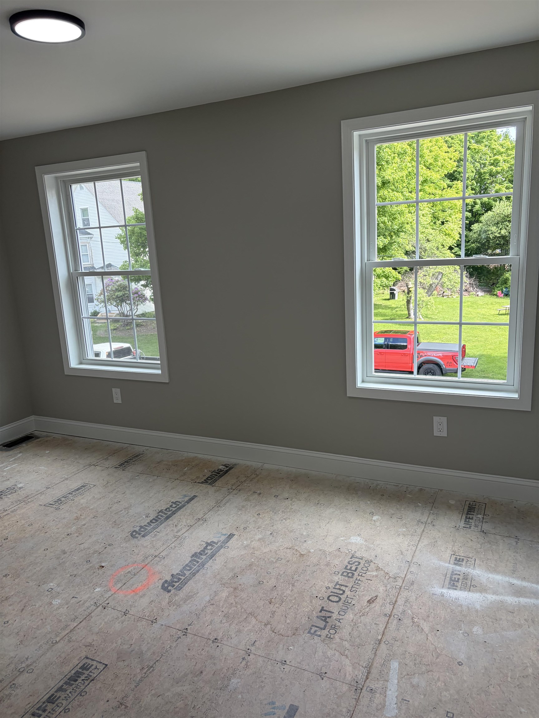 2 Maple Street Hillsborough, NH 03244 - Photo 14 of 18