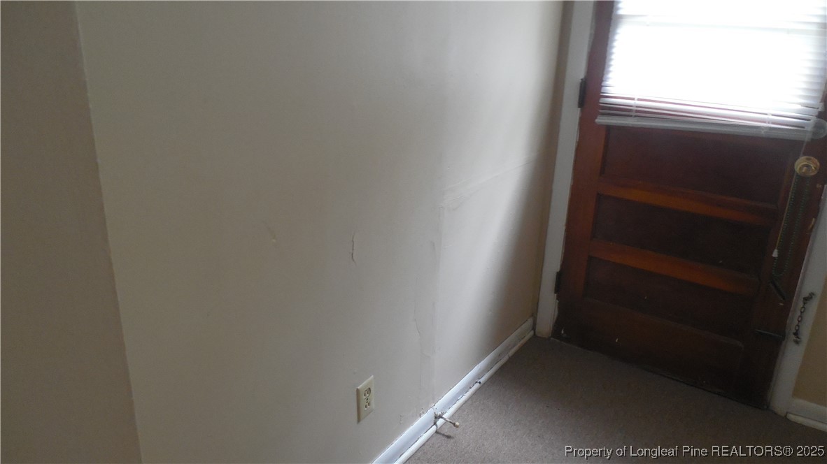 826 Ridge Road, Unit 10 Fayetteville, NC 28311 - Photo 8 of 10