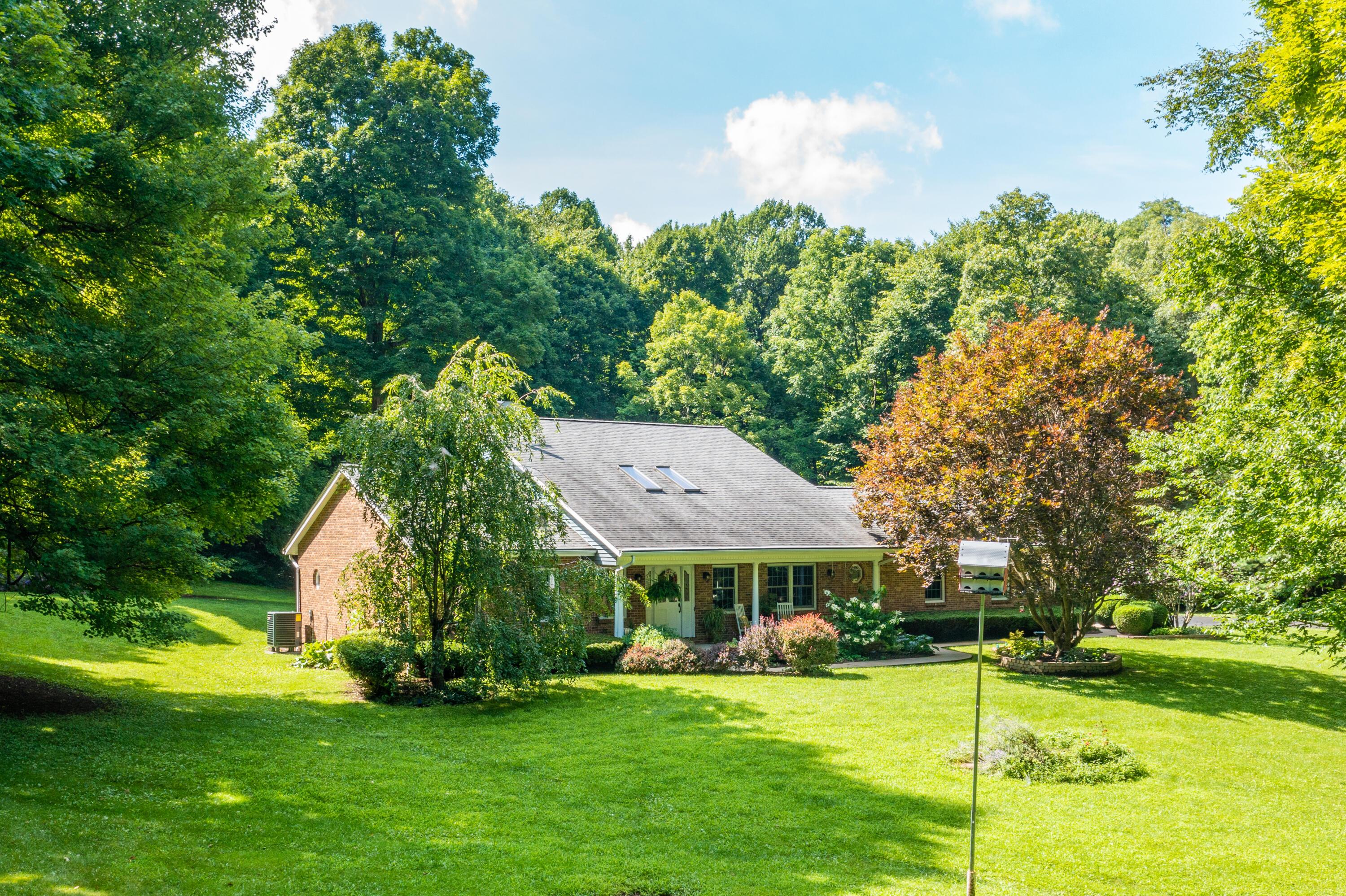5933 Barr Road Southwest Amanda, OH 43102 - Photo 1 of 82 DJI_0103