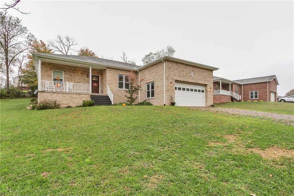 186 Murray Hill Road Tarentum, PA 15084 - Photo 3 of 20 Gallery Image 3