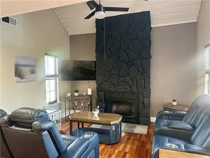 $129,000 | 1500 West Esplanade Avenue, Unit 10D, Kenner, LA 70065