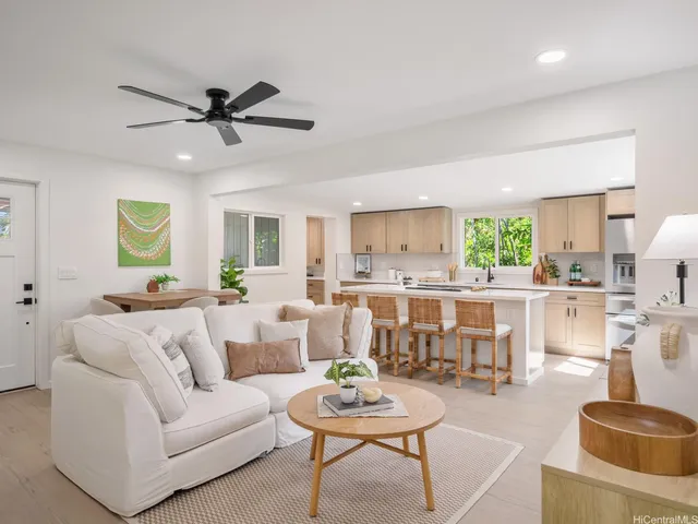 $1,599,000 | 61-286 Kamehameha Highway, Haleiwa, HI 96712