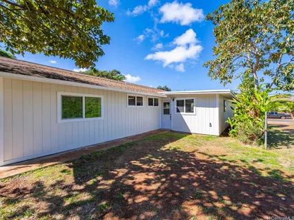 $1,599,000 | 61-286 Kamehameha Highway, Haleiwa, HI 96712