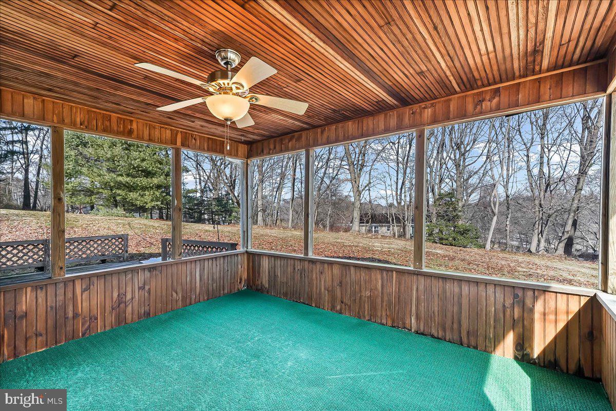 205 Northbank Road Landenberg, PA 19350 - Photo 18 of 45 Screened Porch