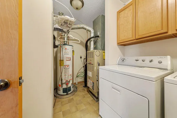 $279,900 | 1574 Independence Drive, Unit 701, Northfield, MN 55057