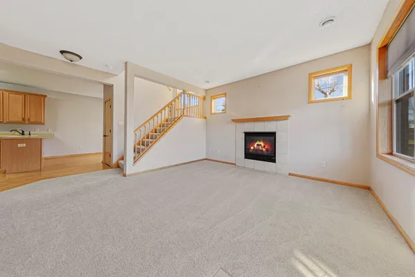 $279,900 | 1574 Independence Drive, Unit 701, Northfield, MN 55057