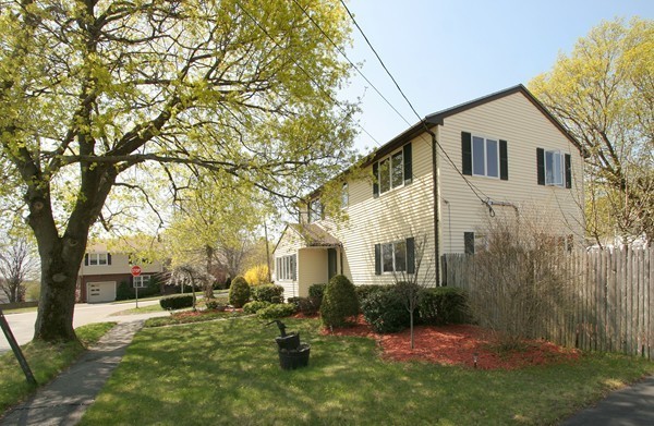 9 Laurine Road Peabody, MA 01960 - Photo 25 of 25 Gallery Image 25
