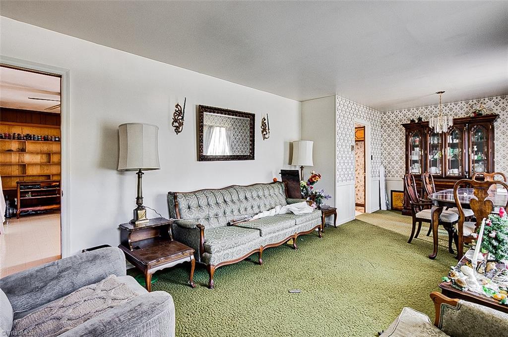 1315 Rotherwood Road Greensboro, NC 27406 - Photo 18 of 42 Gallery Image 18