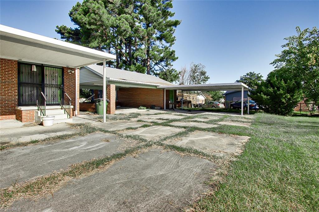 1315 Rotherwood Road Greensboro, NC 27406 - Photo 32 of 42 Gallery Image 32