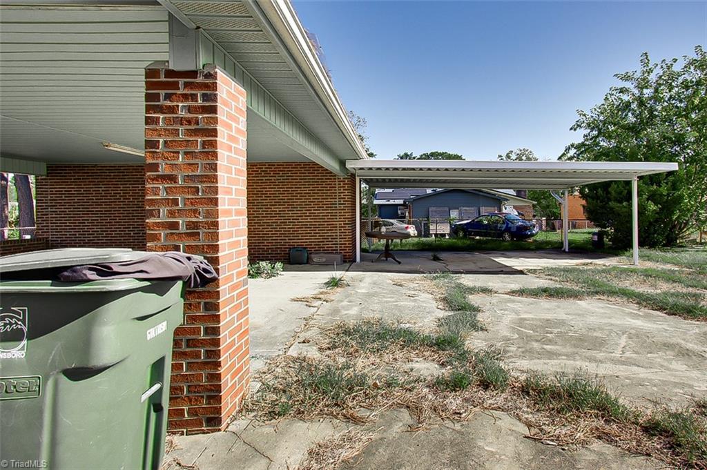 1315 Rotherwood Road Greensboro, NC 27406 - Photo 33 of 42 Gallery Image 33