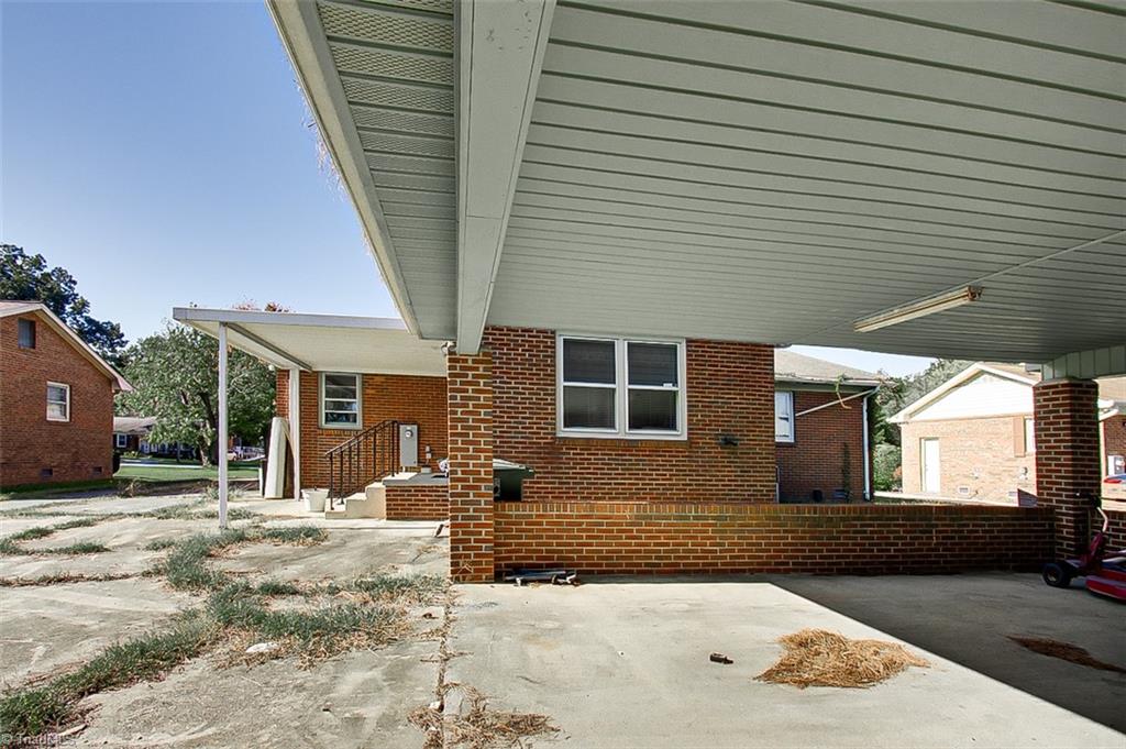1315 Rotherwood Road Greensboro, NC 27406 - Photo 36 of 42 Gallery Image 36