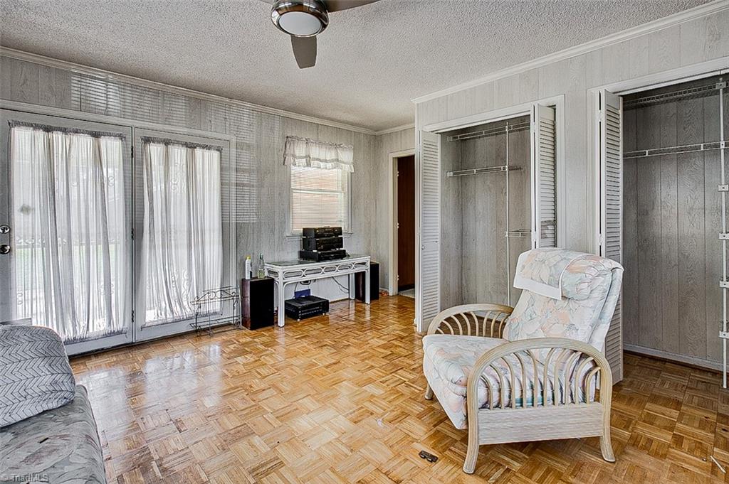 1315 Rotherwood Road Greensboro, NC 27406 - Photo 7 of 42 Gallery Image 7