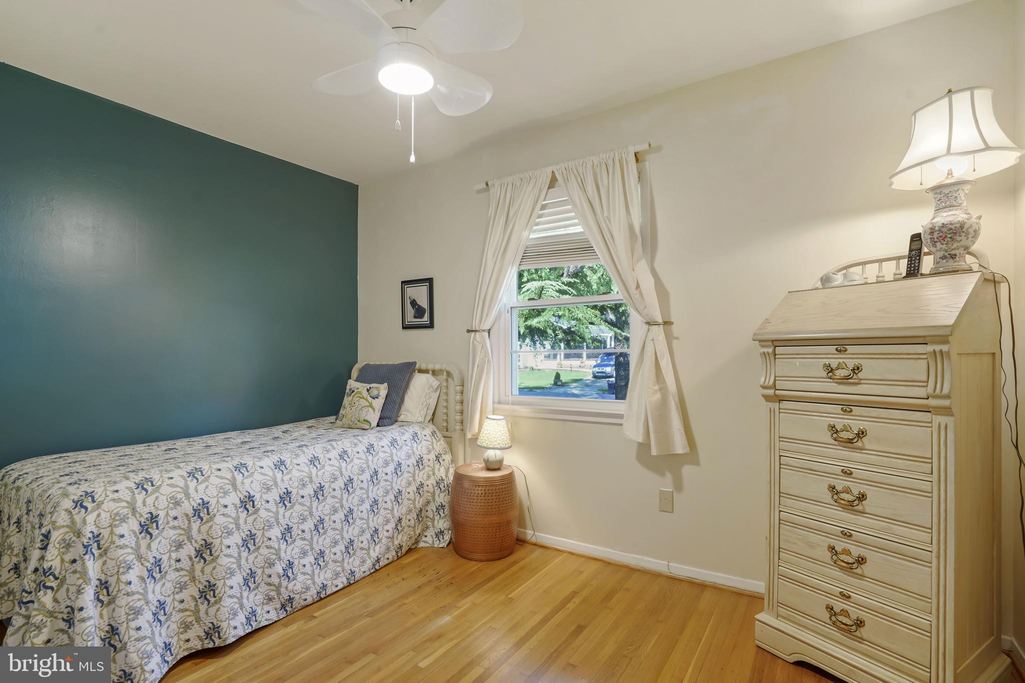 5633 Heming Avenue Springfield, VA 22151 - Photo 24 of 34