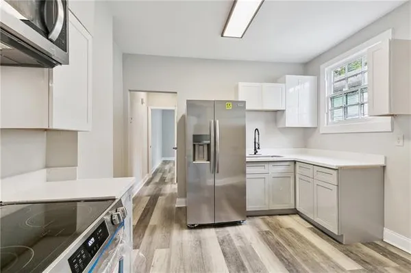 $1,600 | 816 Forstall Street, New Orleans, LA 70117