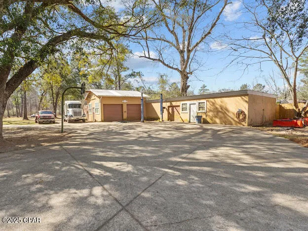 $570,000 | 3245 Main Street, Vernon, FL 32462