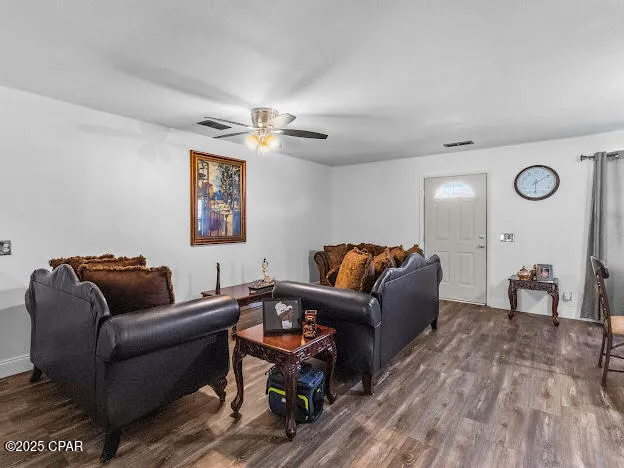 $570,000 | 3245 Main Street, Vernon, FL 32462