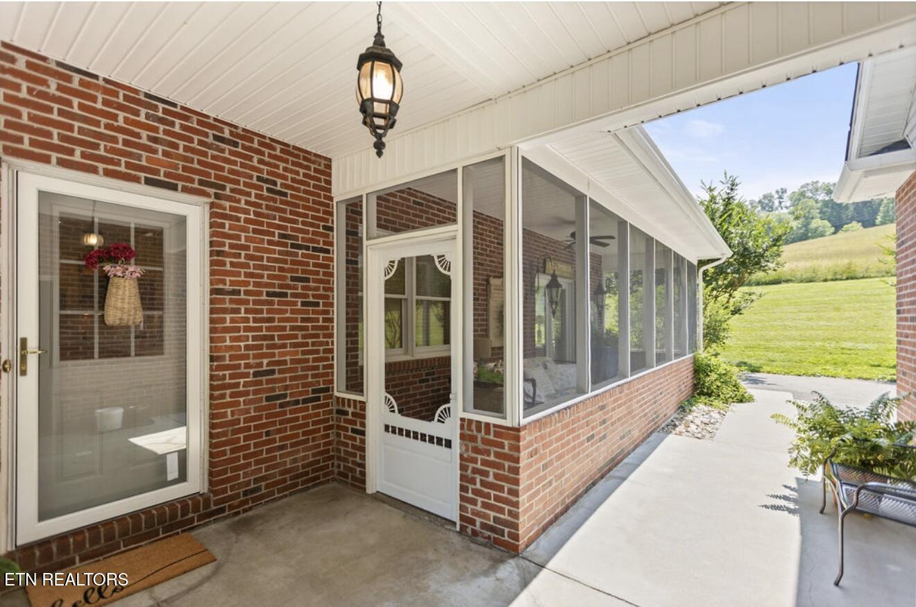 4151 Cave Springs Road Tazewell, TN 37879 - Photo 12 of 56 IMG_5427