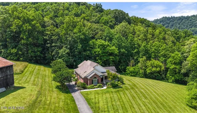 $1,295,000 | 4151 Cave Springs Road, Tazewell, TN 37879