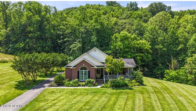 $1,295,000 | 4151 Cave Springs Road, Tazewell, TN 37879