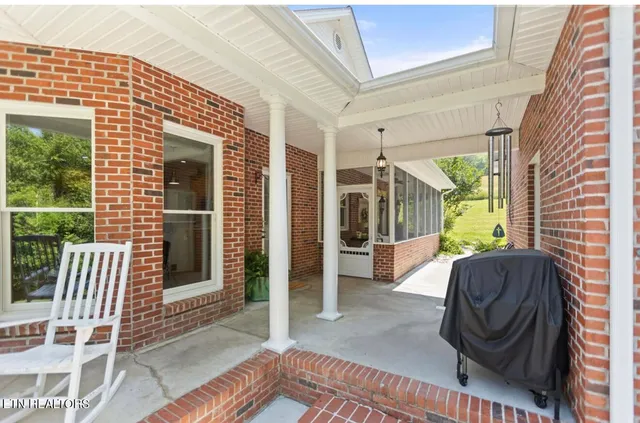 $1,295,000 | 4151 Cave Springs Road, Tazewell, TN 37879