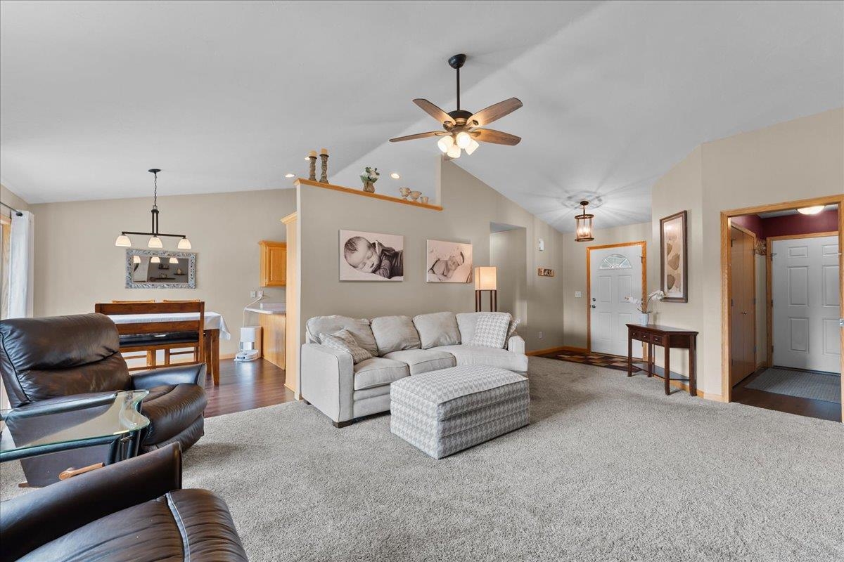 2540 Manitowoc Road Green Bay, WI 54311 - Photo 16 of 63 Gallery Image 16