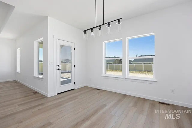 $399,999 | 720 Irene Street, Kimberly, ID 83341