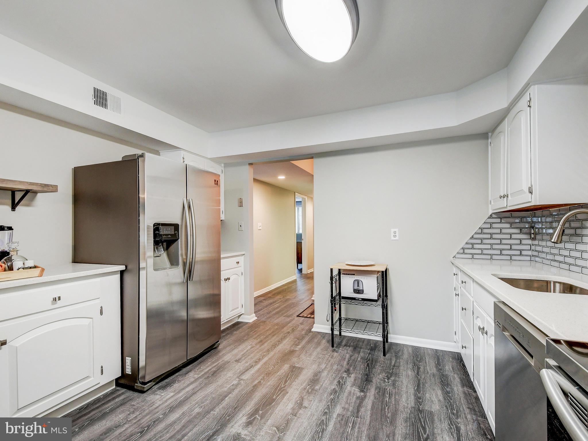 4 Glenamoy Road, Unit 101 Lutherville-Timonium, MD 21093 - Photo 13 of 27