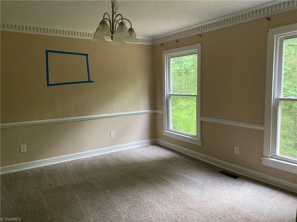 153 Butner Road Pinnacle, NC 27043 - Photo 8 of 12 Diningroom