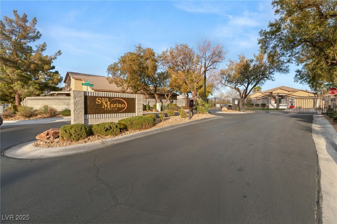 7840 Red Leaf Drive Las Vegas, NV 89131 - Photo 30 of 31