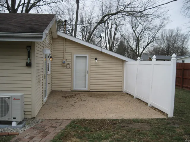 $205,000 | 203 Stony Point Way, Decatur, IN 46733