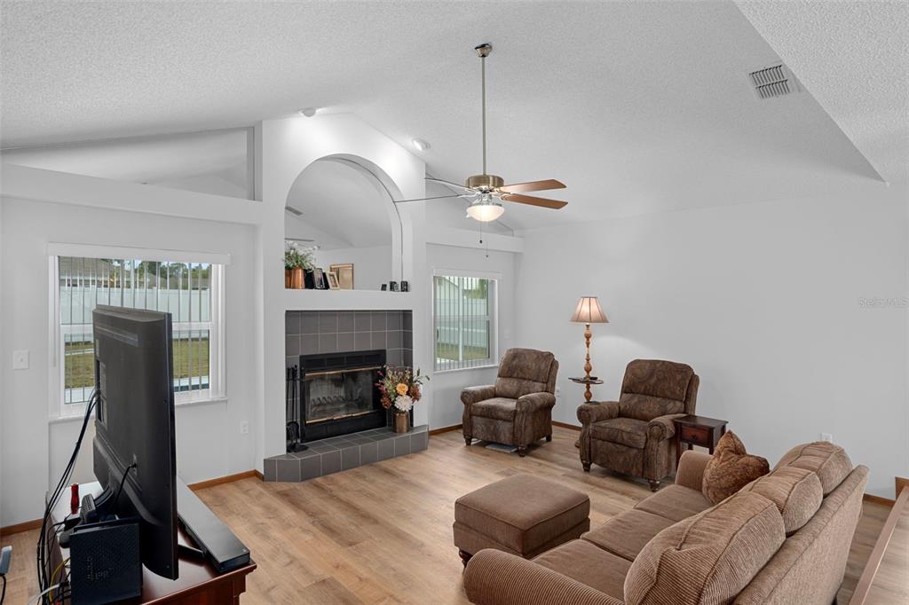 5068 Harbinger Road Spring Hill, FL 34608 - Photo 12 of 39 Gallery Image 12