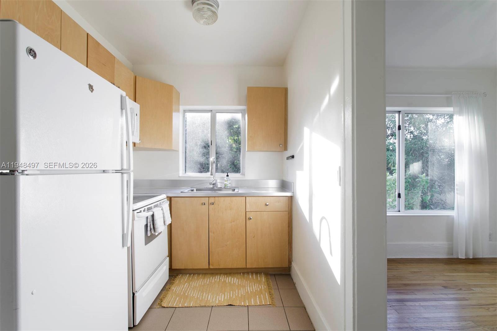 1360 Southwest 14th Street Miami, FL 33145 - Photo 36 of 49