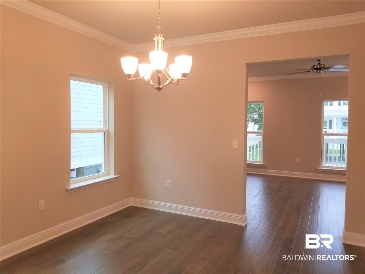 1278 Mako Loop Gulf Shores, AL 36542 - Photo 5 of 18 Dining room