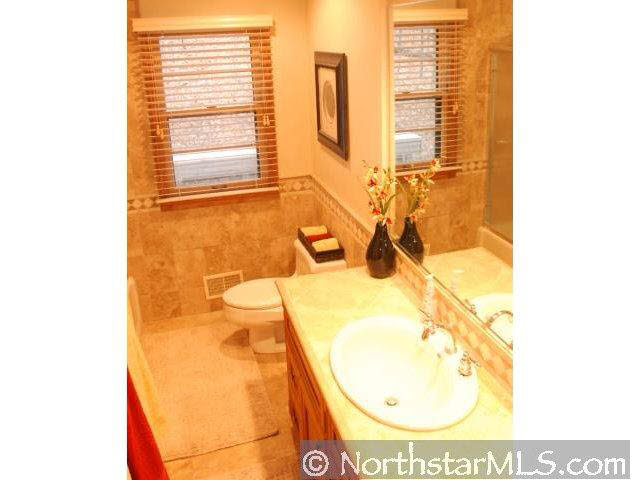 4609 Sparrow Road Minnetonka, MN 55345 - Photo 8 of 10