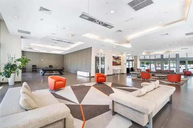 $450,000 | 1111 Southwest 1st Avenue, Unit 2721N, Miami, FL 33130