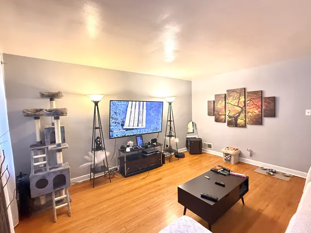 $369,999 | 1704 Central Avenue, Whiting, IN 46394