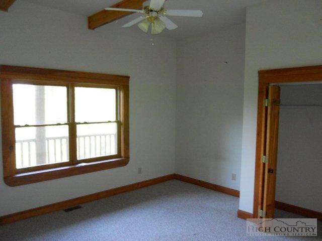 424 White Tail Ridge Road Boone, NC 28607 - Photo 5 of 24 Gallery Image 5