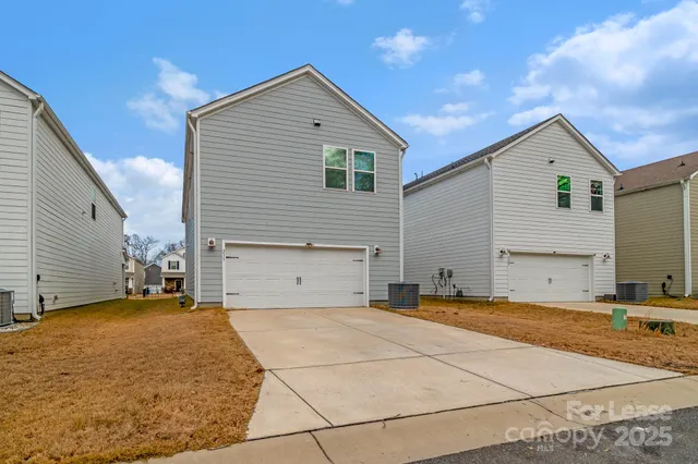 $2,295 | 233 Emmett Drive, Pineville, NC 28134