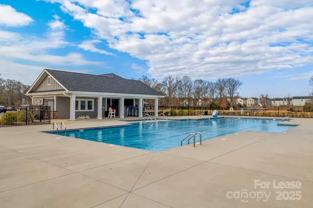 $2,295 | 233 Emmett Drive, Pineville, NC 28134